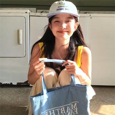 水原诊所 海报